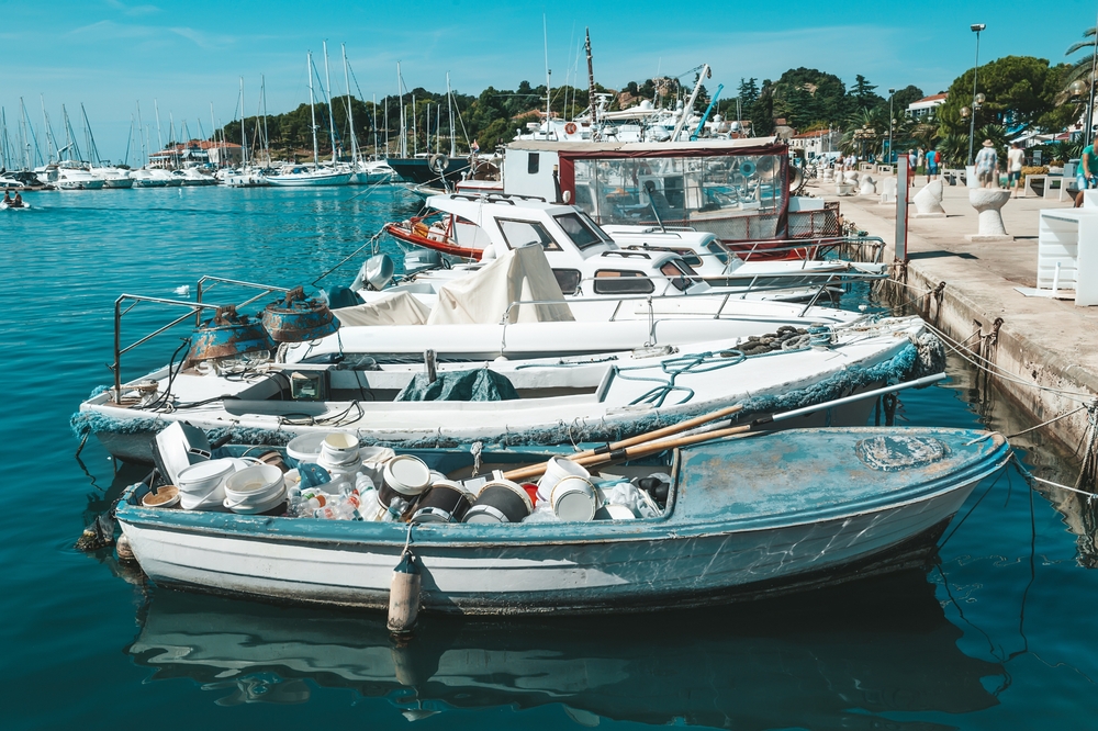 Boat Disposal: Efficient Methods for Safe and Eco-Friendly Removal