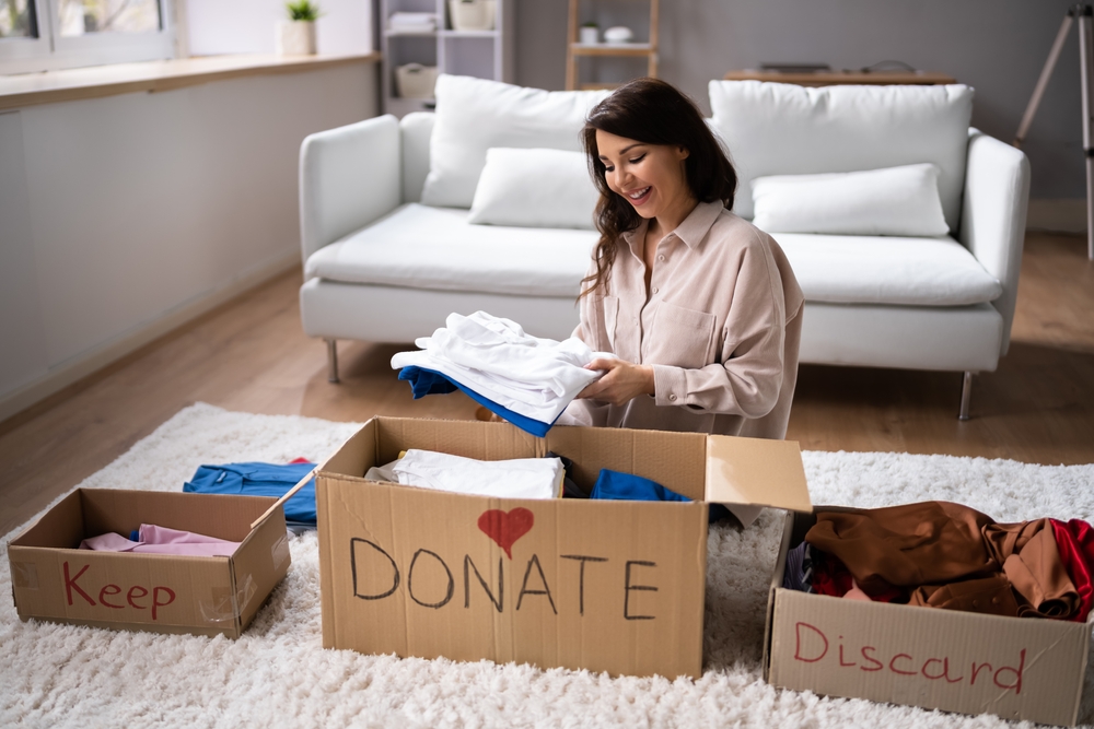 Decluttering Tips for Hoarders: Effective Strategies for Simplifying Your Space