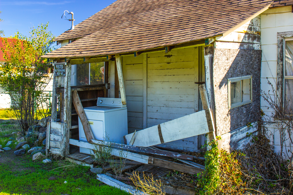 Foreclosure Cleanouts: An Essential Guide to Property Restoration