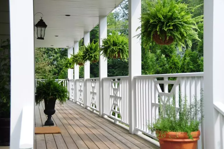 Front Porch Ideas: Transforming Your Entryway with Style