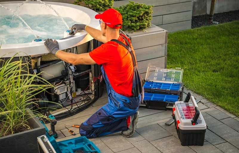 Hot Tub Removal Cost: Calculating Your Expenses Efficiently
