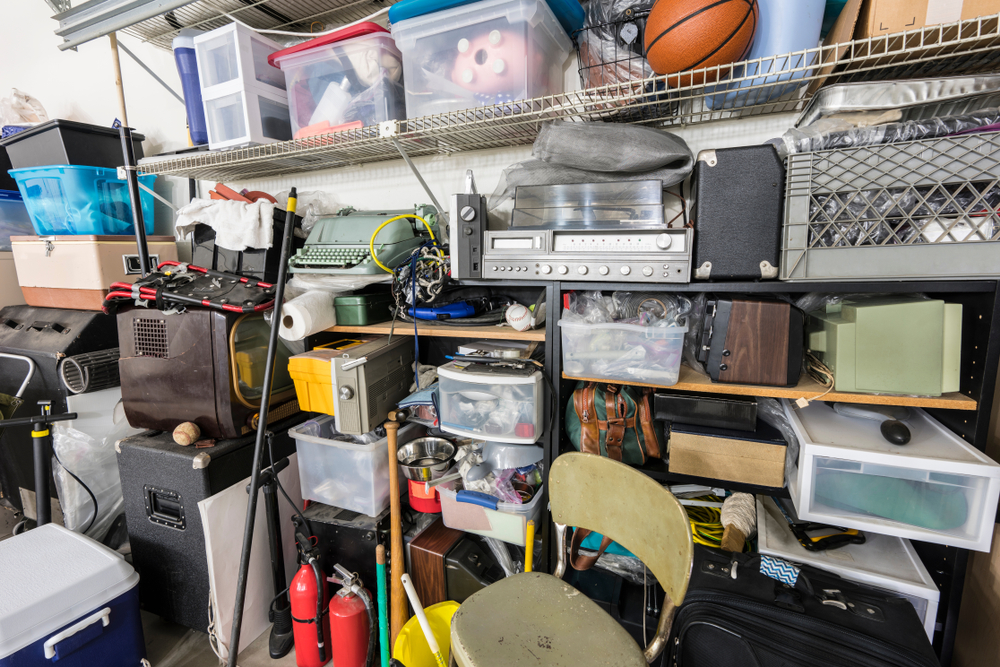 How Much Does It Cost to Clean Out a Hoarder House: Pricing and Factors