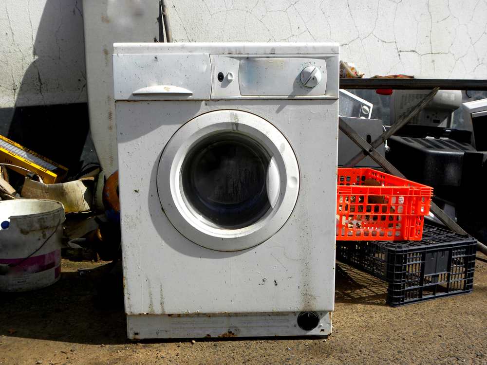 How to Dispose of a Washer and Dryer: Safe and Eco-friendly Methods