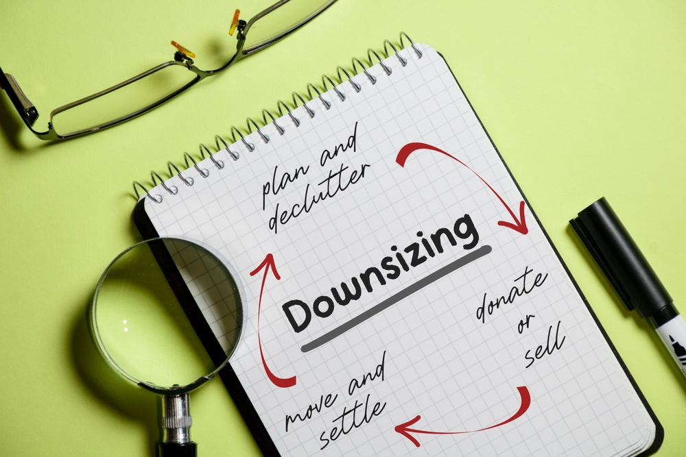 How to Downsize to a Smaller House: Simplifying Your Move