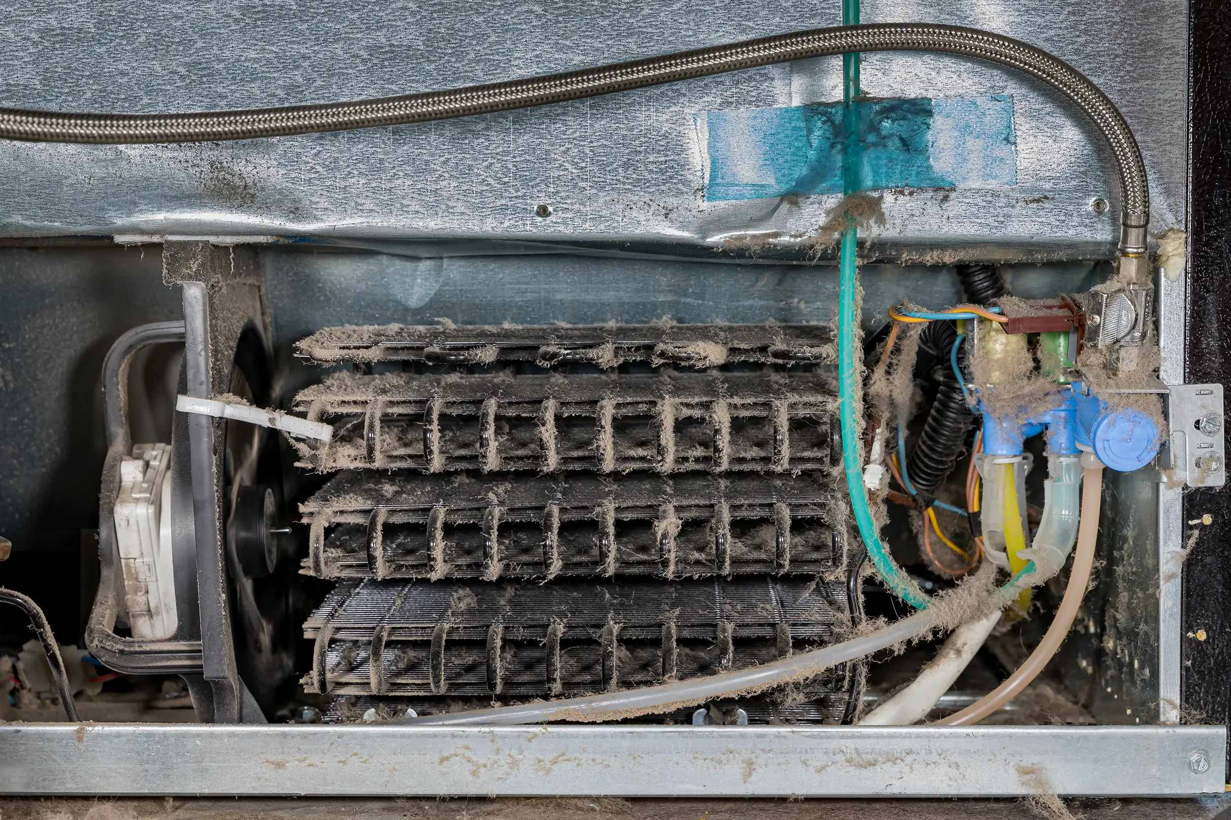 How to Drain Freon from a Fridge: Essential Steps for Safe Refrigerant Disposal