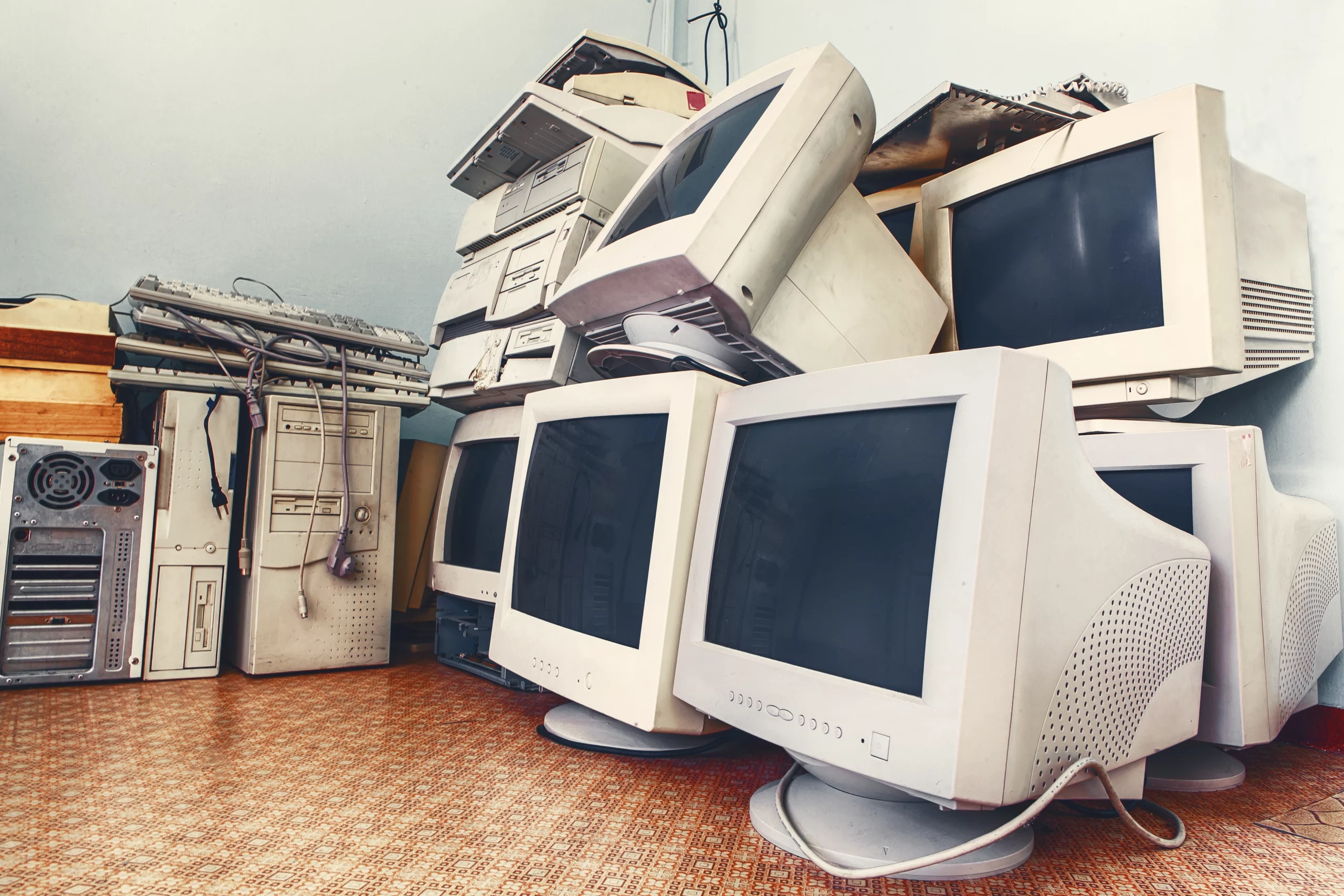 How to Get Rid of Old Computers: Safe & Eco-Friendly Methods