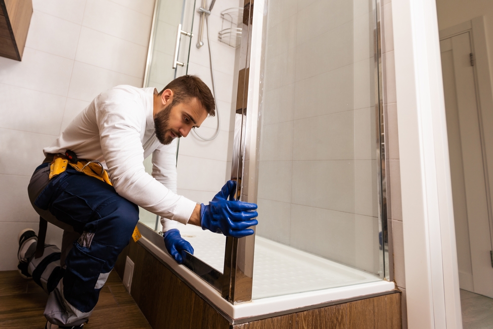 How to Renovate a Bathroom: Essential Steps for a Modern Makeover