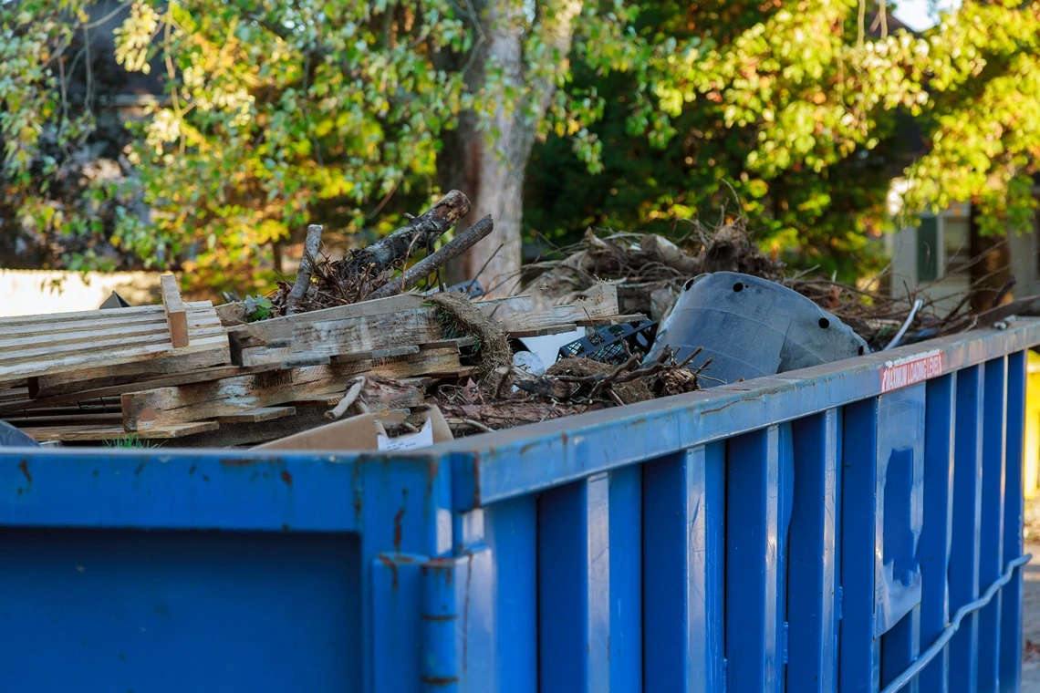 How to Use Your 20-Yard Dumpster Rental in Phoenix