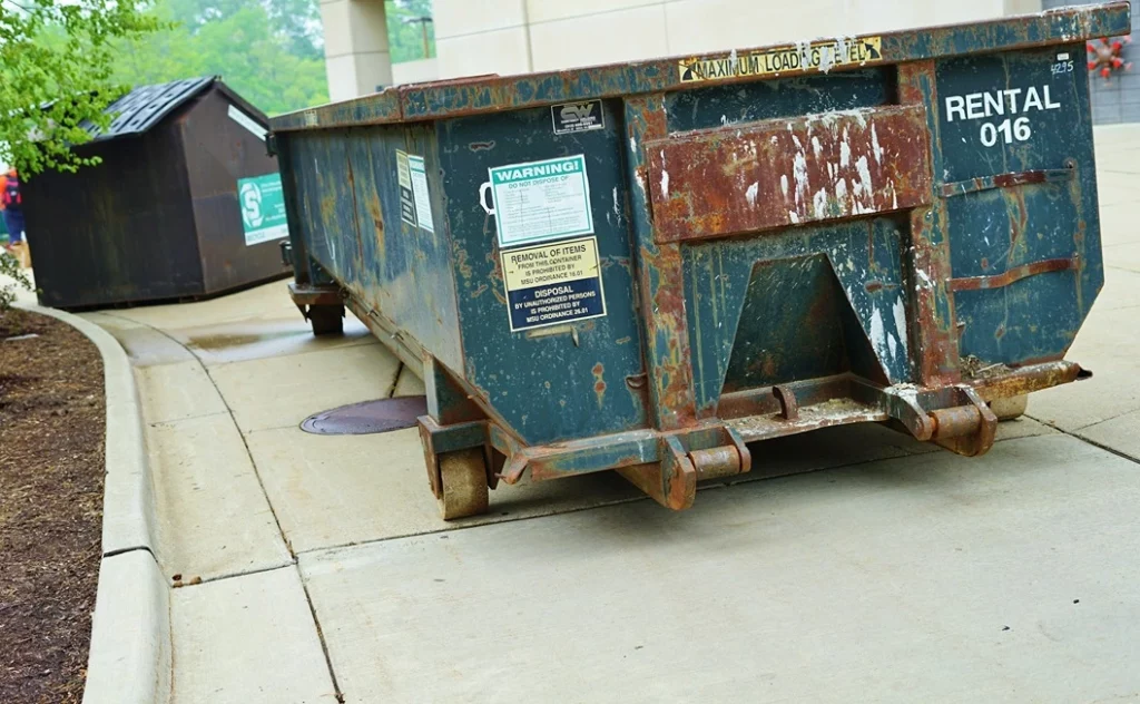How to Use Your 30-Yard Dumpster Rental in Ft. Lauderdale