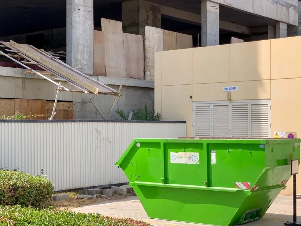 How to Use Your 10-Yard Dumpster Rental in Knoxville