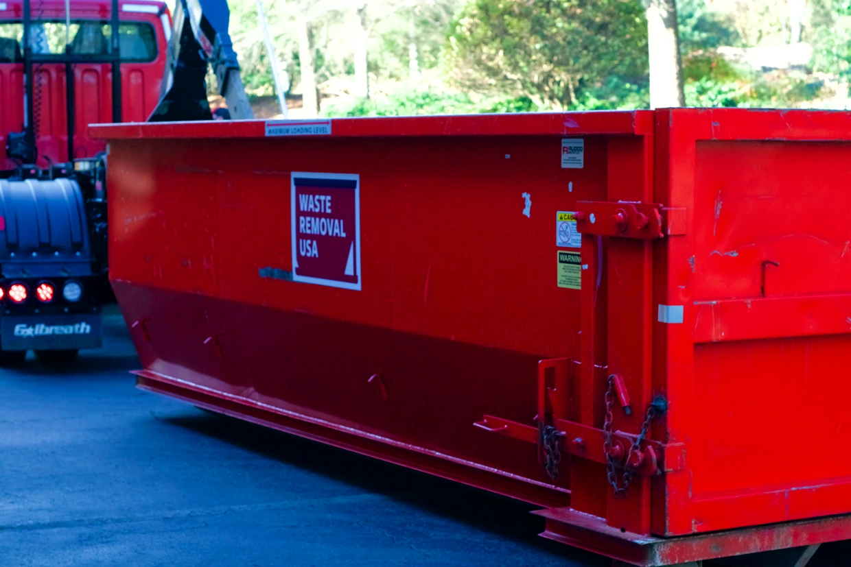 Why Contractors Love Renting Dumpsters from Waste Removal USA